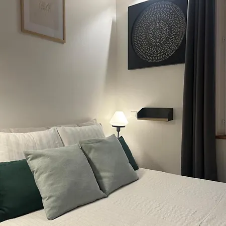 Διαμέρισμα La Maison Verte -hypercentre-confort *